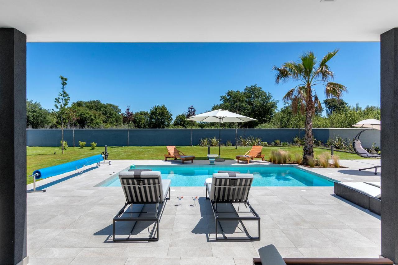 Eni Medulin Heated Pool Villa