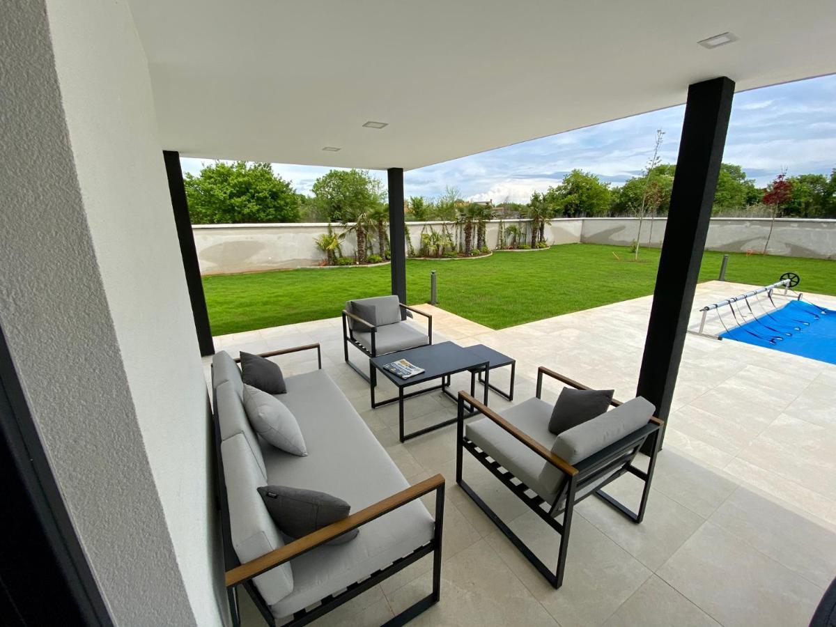 Eni Medulin Heated Pool Villa
