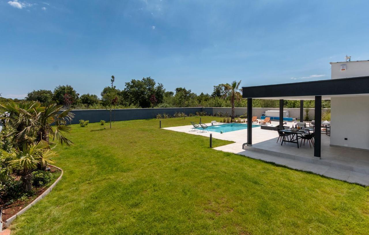 Eni Medulin Heated Pool *